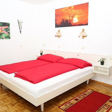 Ferienwohnung Schellander Privatstrand 沃尔特湖畔韦尔登 外观 照片